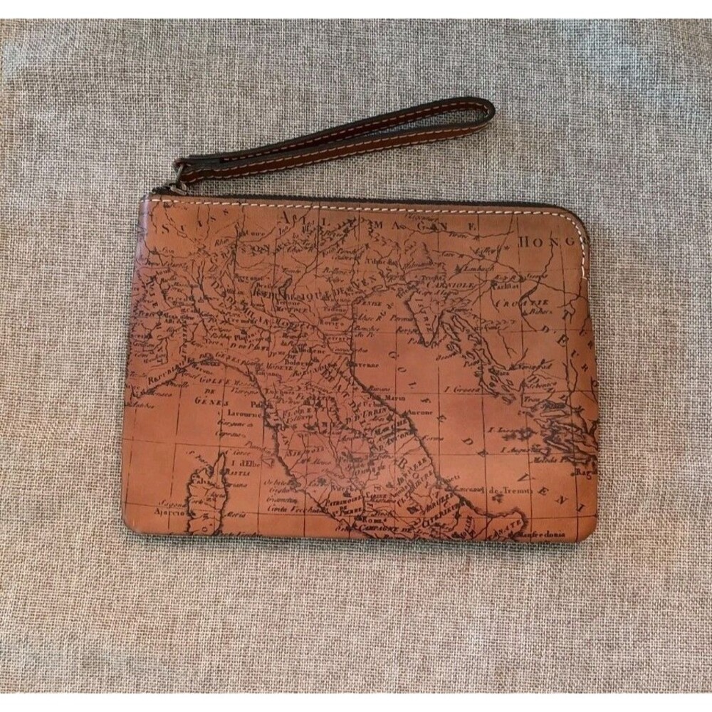Patricia Nash  Cassini Wristlet Italy Map Print Riot Rust Leather Brown 9 x 6.75
